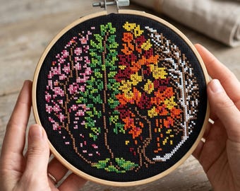 Modèle de point de croix arbre des quatre saisons PDF, motif printemps été automne hiver