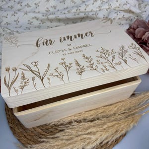 Geschenk Hochzeit personalisiert, Erinnerungsbox aus Holz, personalisierte Kiste, Holzkiste, Aufbewahrung, Geschenk Hochzeit, Hochzeitspost