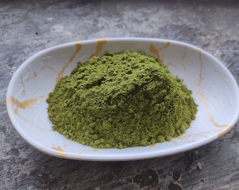 Organic Moringa Leaf Powder: Natural Superfood Supplement
