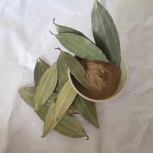 Organic Dried Bay Leaves – Tej Patta Spice for Cooking