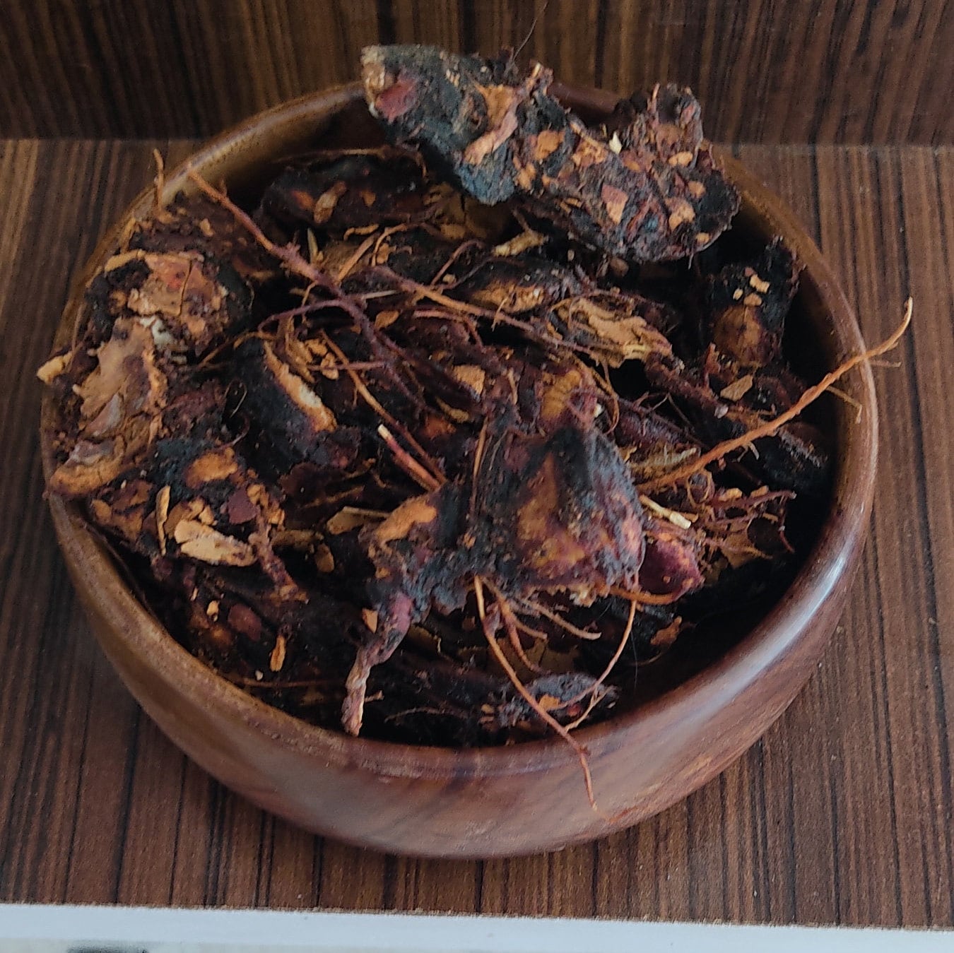 100% Pure Indian Organic Indian Natural Tamarind with Seed ,Sweet Tamarind