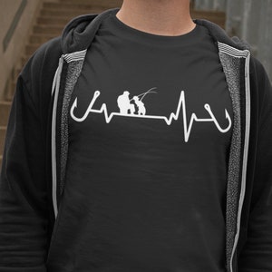 Men&#39;s T-Shirt | Angler | Fisherman | Fishing Sport | Heartbeat Design | Father and Son | Gift for Men