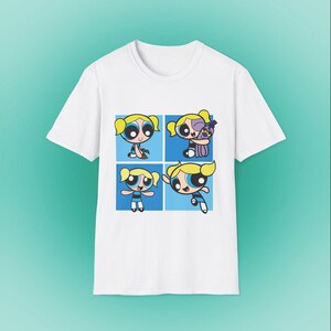 Maglietta unisex morbida protettiva e carina di tendenza delle Superchicche, stile minimalista floreale con estetica anime, motivo: fiori e bolle di sapone.