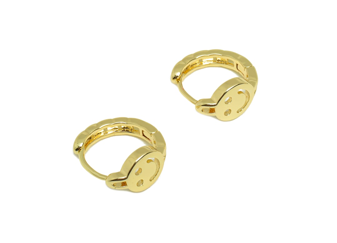 Round Chain Huggie Earrings, Gold Round Happy Huggie Hoop Earring