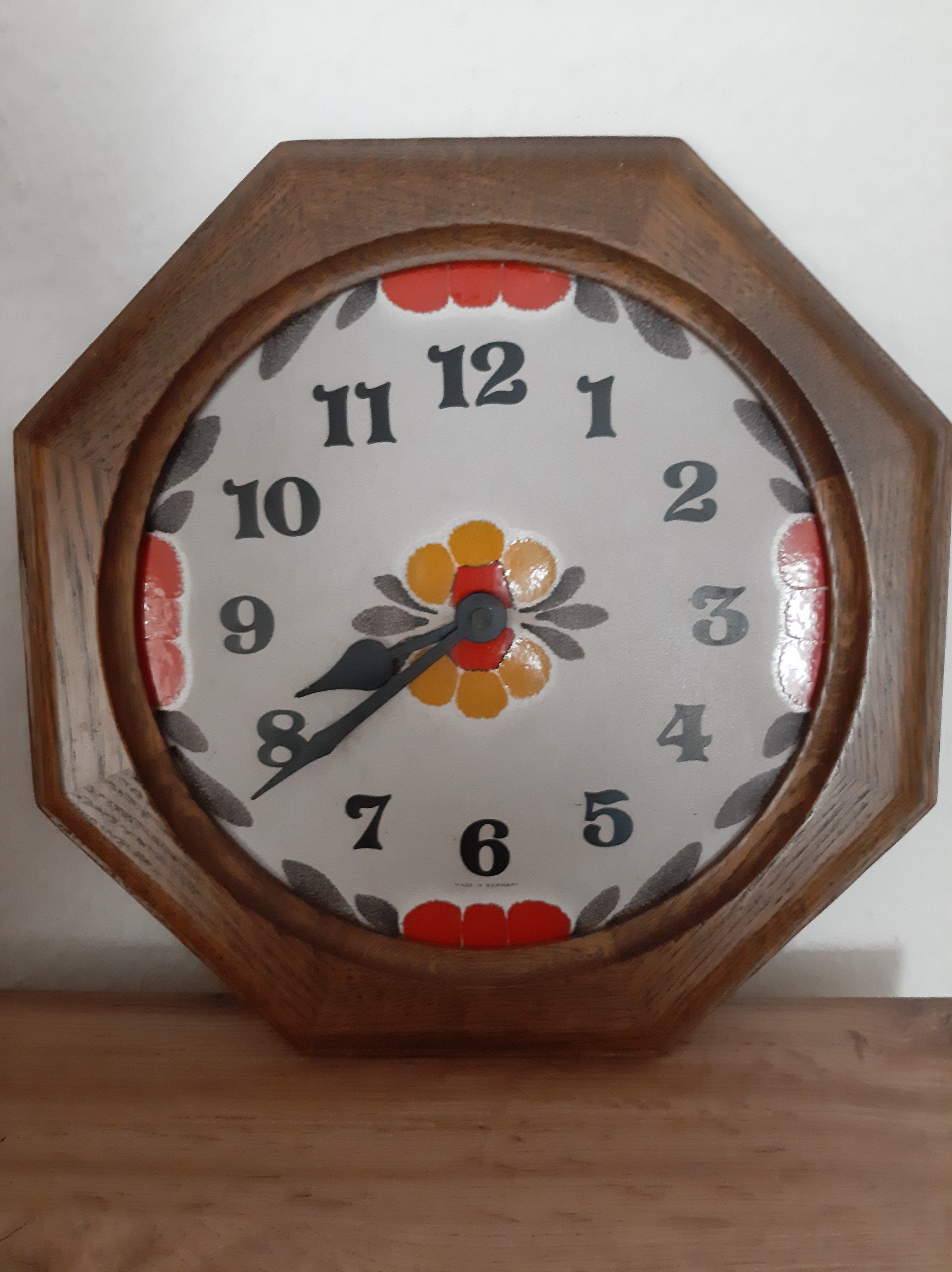 Vintage ceramic kitchen clock