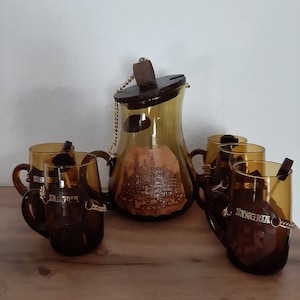 Exceptional carafe with 5 glasses