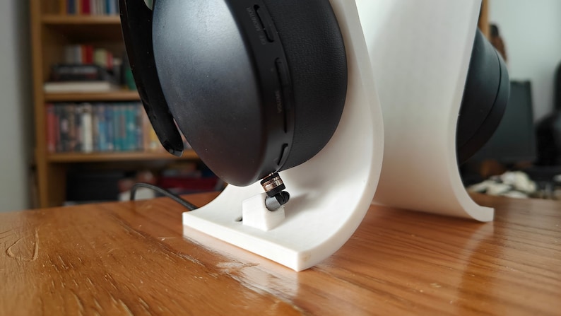 ps5 pulse 3D headphones charging stand