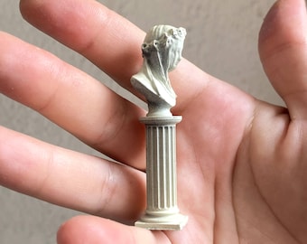 1:24 Scale, Miniature Marble Bust of Veiled Lady  with its Base, 3D Printed