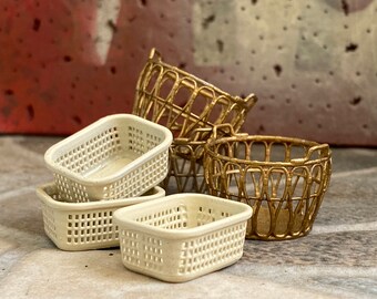 Dollhouse Laundry Basket & Wire Basket Set, 3d Printed Miniature for Diorama