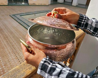 手作りの彫刻入り銅製調理鍋（蓋付き） – 槌目模様のモロッコ風