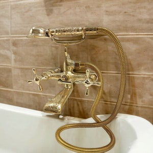 Retro Style Brass Bathtub Shower Faucet Set Dual Knobs Wall Mounted Bathtub Mixer with Handshower and Swivel Tub Spout Tap