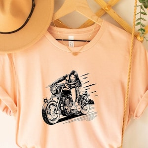 Motorcycle Enthusiast Woman Shirt, Womens Motorcycle Shirt, Ladies Biker Shirt, Motorcycle Shirt, Biker Shirt, Woman Born to Ride,Strong Mom
