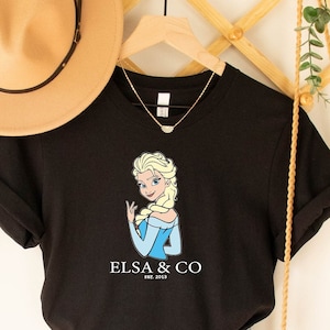 Camisetas de la Princesa Elsa y Cía. (Est. 2013), camiseta de Frozen de Disney, camiseta bonita de Elsa de Frozen, camiseta de la Princesa Frozen de Disney, camisetas de la Princesa Disneyworld