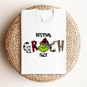 Camiseta con cara de Grinch en reposo, camiseta navideña del Escuadrón Grinch, camiseta a juego con cara de Grinch, camiseta navideña del Grinch, camiseta navideña divertida