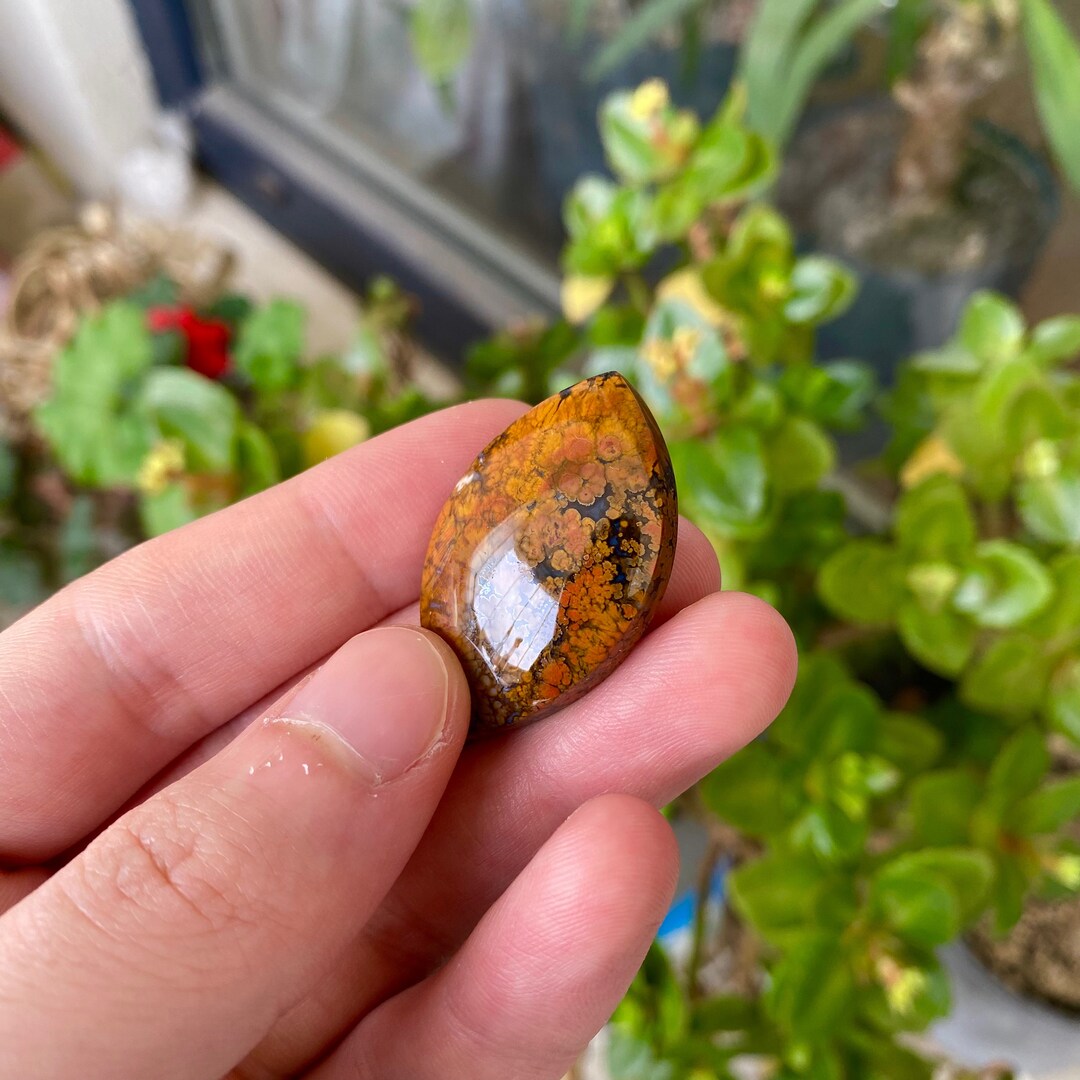 Yellow Jasper Agate Stone, Jasper Bead, Jasper Palm Stone, Natural