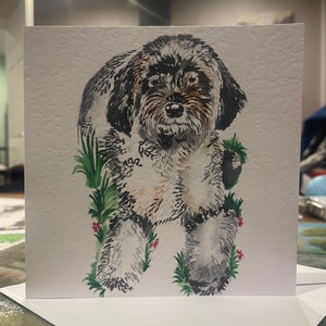 Curly Cockapoo feito à mão, cartão de felicitações em branco