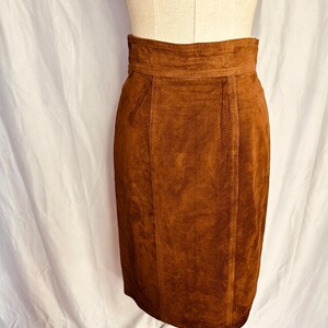 Jupe En Daim Véritable Marron Taille 38 - Style Crayon - Occasion Très Bon État