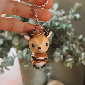S&#39;mores deer keychain