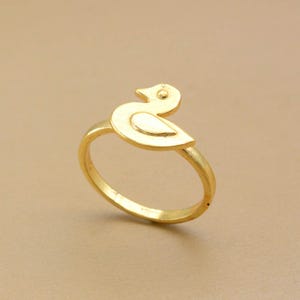Leuke gouden ring eend – handgemaakte dierensieraden, sierlijke vogelring, minimalistisch cadeau voor haar