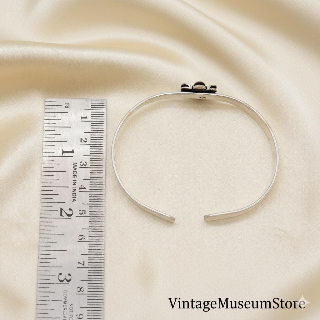 Bracelet Bangle Argent 925 – Pierre De Lune Naturelle – Fleur – Fait Main Inde