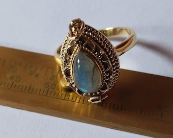 Ethnic Labradorite Ring, Handmade Poison Ring, Unique Ring, Boho Ring, Wedding Ring, Vintage Poison Ring, Gift Ring, gift for Mother,Jewelry