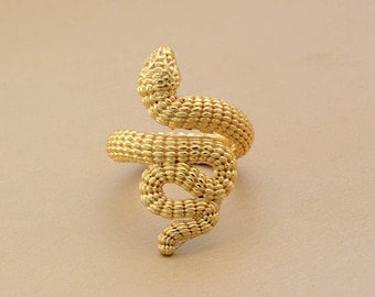 Gold Snake Ring, Textured Serpente Wrap Ring, Textured Serpent Statement Ring, Gold Animal Ring, Adjustable Snake Ring Gift, Unisex Reptile