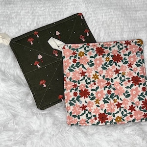 Floral Mushroom Quilted Potholders: Cotton Kitchen Decor (Set of 2)