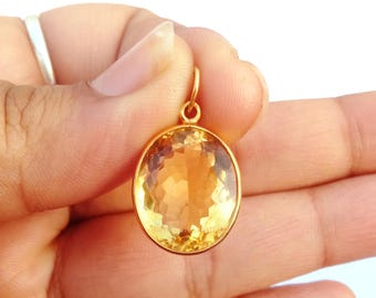 Handmade 18k Yellow Gold Citrine Charm Pendant