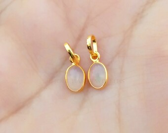 フローラルゴールドヴェルメイユエチオピアオパールチャーム：925