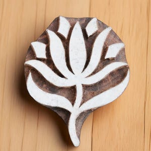 Pottery Stamp, Soap Stamp, Textile Stamp, Indian wood stamp, Tjap, Hand Carved, Stamp for Clay, Block print Stamp - Blossom