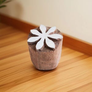 Stamp for Clay, Textile Stamp, Pottery Stamp, Tjaps, Blockprint Stamp, -Mini 7 Leaves Flower