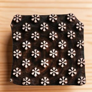 テキスタイルスタンプ、陶器スタンプ、インドの木製スタンプ、チャップス、ブロックプリントスタンプ、ウッドブロック - デイジーフィールド