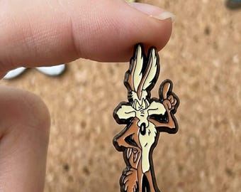 Wile E Coyote ENAMEL Pin - Fan Collectible