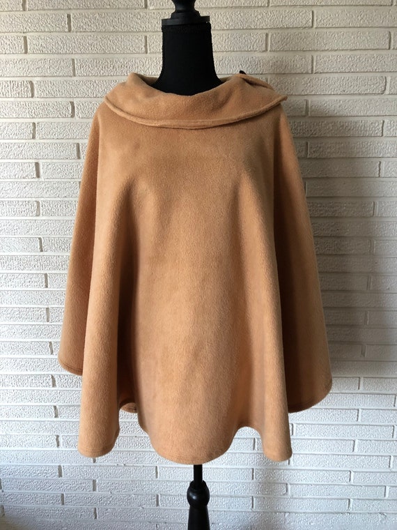 Vintage Fleece Cape - image 1