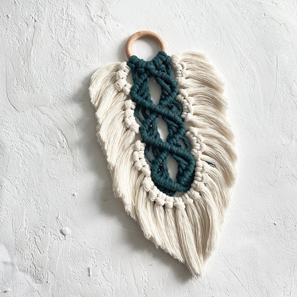 Macrame feather on the Ring PDF pattern, DIY Macrame Leaf, PDF tutorial for beginners, Macrame wall hanging pattern