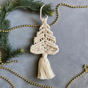 Macrame Ornament, How to Macrame Christmas Tree, Macrame pattern, Christmas decor diy, Christmas ornament