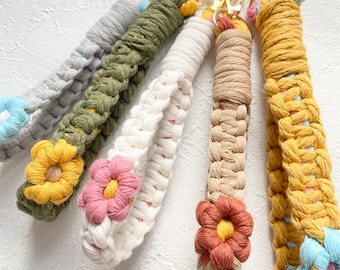Macrame Daisy sleutelhanger PDF-patroon, macrame stap voor stap, handgemaakte bloemen sleutelhanger, schoudertasje sleutelhanger DIY, cadeau voor Pasen, bloem charme
