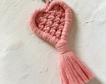 Macrame Heart PDF pattern, Macrame pattern for beginners, Handmade Keychain, Gift for her, Valentine's Day gift