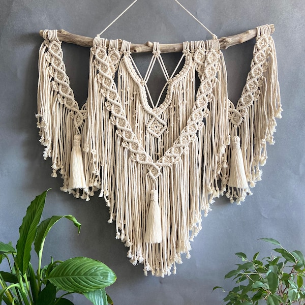 Macrame wall hanging with tassels pattern, easy macrame pattern, macrame backdrop pdf, macrame tutorial, Home Decor, Macrame wedding arch