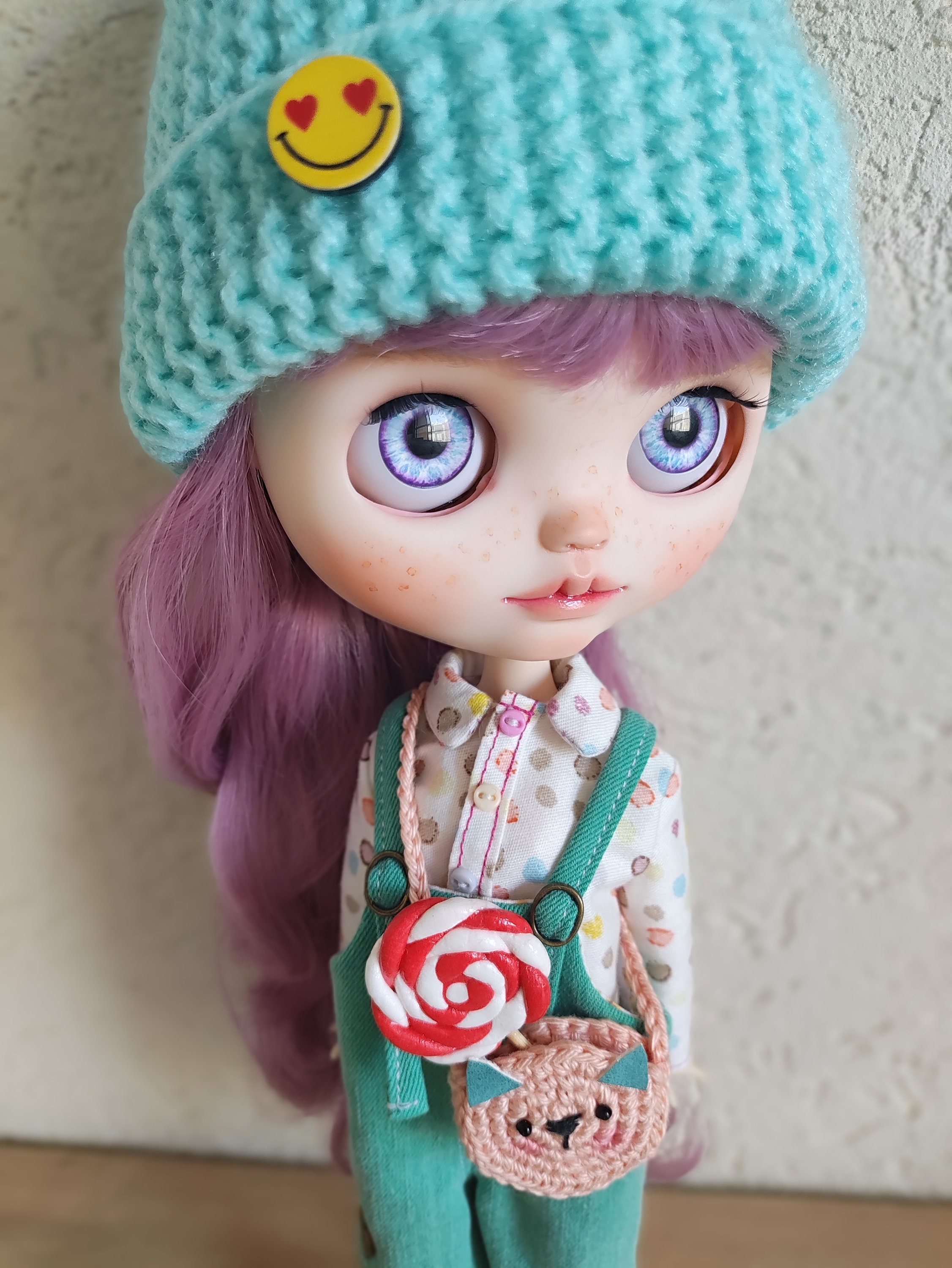 Кукла София на заказ Блайт ОАК вязаная кочья сумка леденец - Etsy