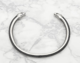 REDSUN Bracciale A Serpente In Argento Sterling 925 Con Teschio E Pentagramma - Nero