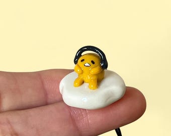 Gudetama wearing Headphones