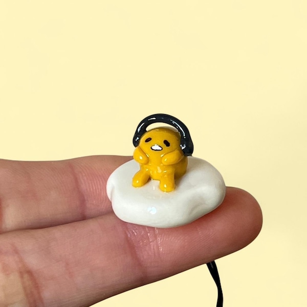 Gudetama wearing Headphones