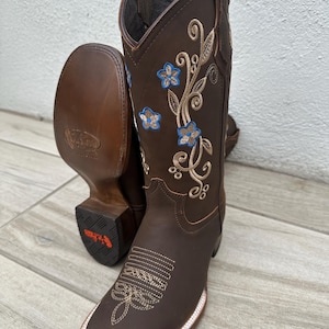 DAMES COWGIRL Laarzen Authentieke Western Cowboy Cowgirl Vierkante Neus Borduurwerk Bloemen Laarzen Rodeo Botas vaqueras para mujer