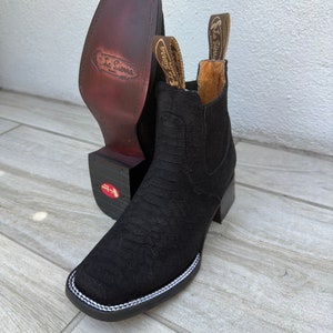 Bottines COWGIRL FEMME en nubuck noir, peau de serpent, bout carré, boutines python Chelsea