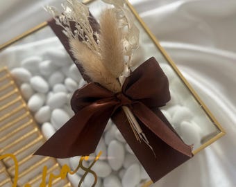 Personalized glass chocolate box | XL glass box with name | Personalized chocolate box | Chocolate and sugared almonds