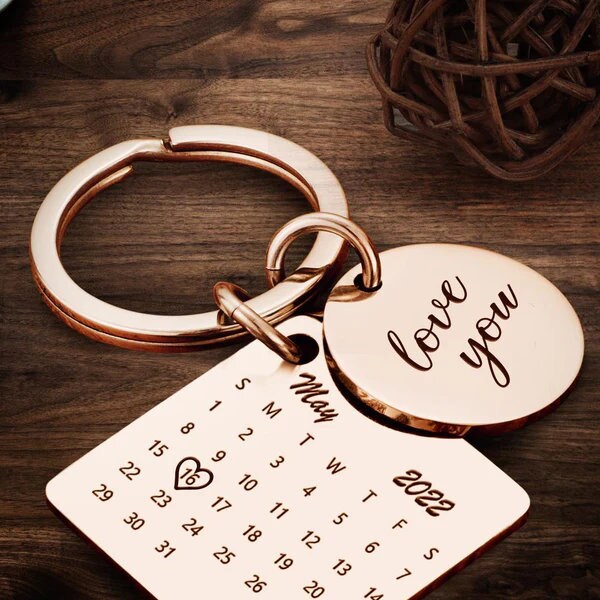 Rose Gold Calendar Keychain Personalised Keychain Anniversary Gift Birthday Gift Date We Met Engraved Keychain Silver Keychain Keyring