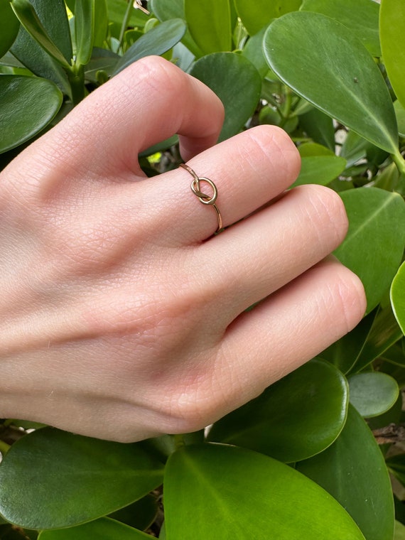 10k Vintage Solid Gold Knot Ring