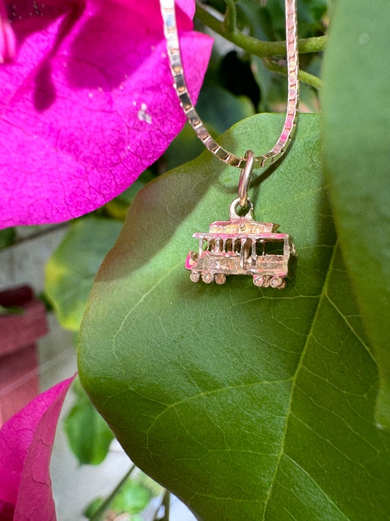 Vintage 14k Cable Car Pendant Real Estate Jewelry… - image 5