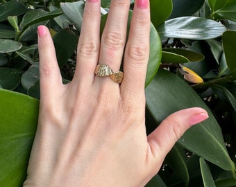 10K Vintage Solid Yellow Gold Vintage Textured Twist Ring